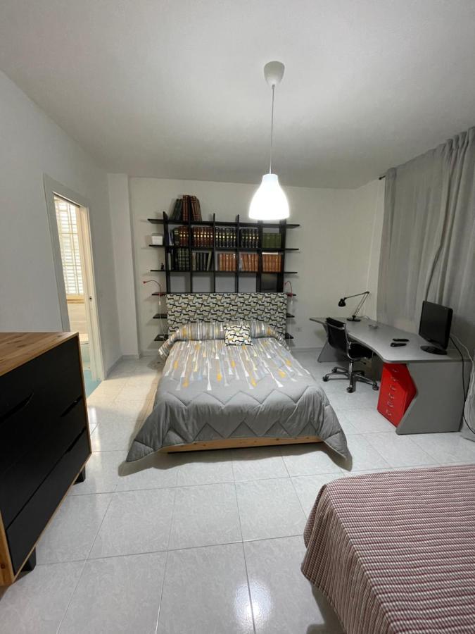 Stanze Private A Caserta Exterior foto